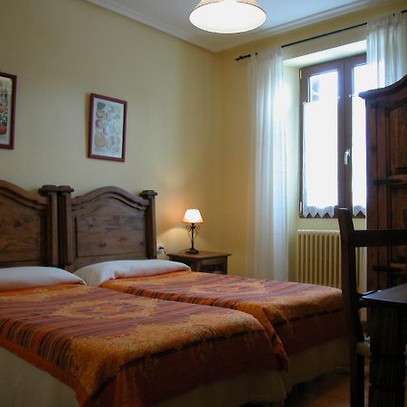 Hostal Casa Sario Jaurrieta المظهر الخارجي الصورة